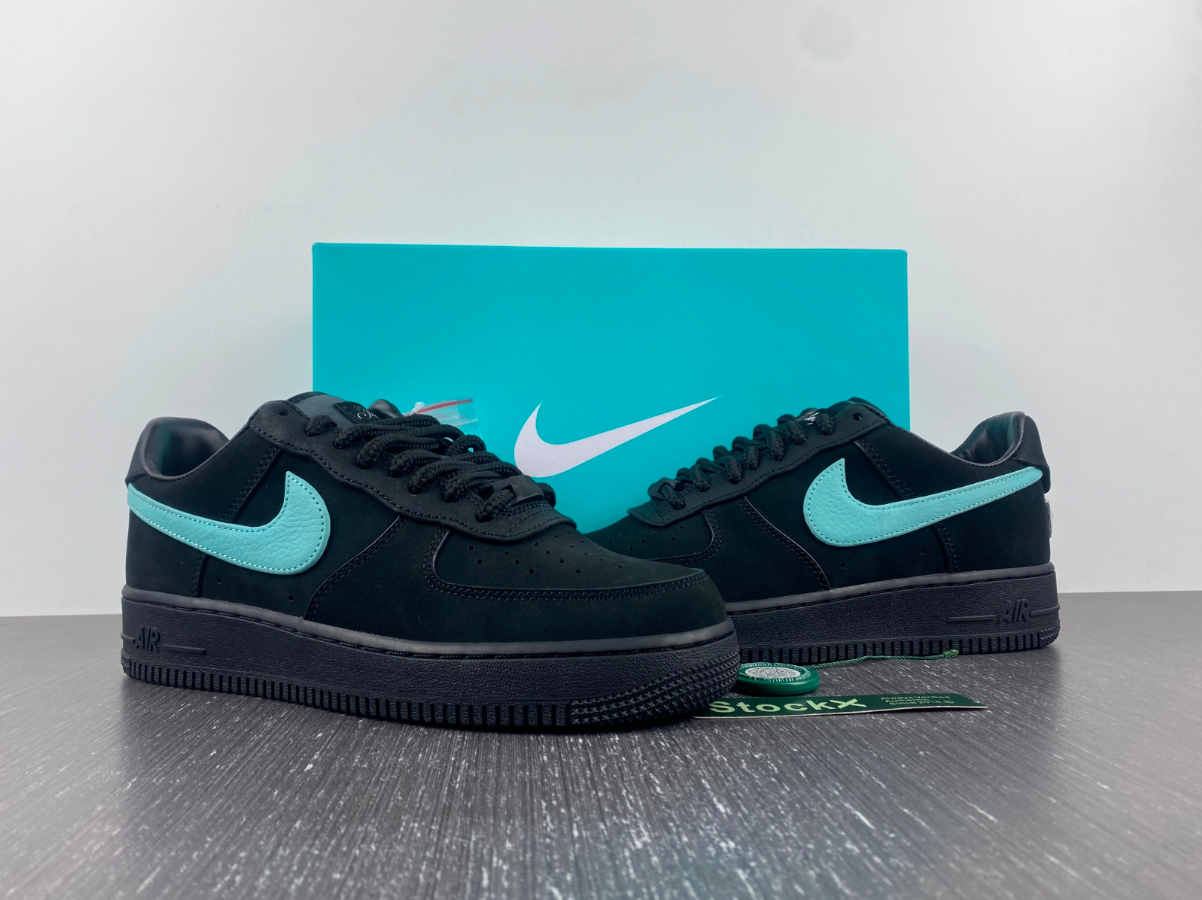 Tiffany & Co. x Nike Air Force 1 Low ‘1837’