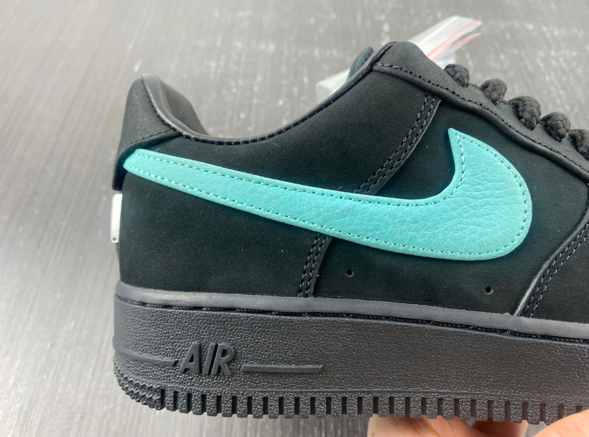 Tiffany & Co. x Nike Air Force 1 Low ‘1837’